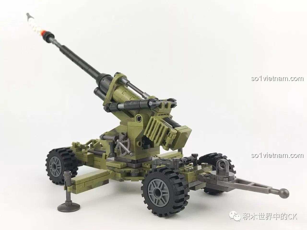 Pháo Binh Thiên Yết Cindy Xingbao XB-06011 nhìn nghiêng phải, thể hiện sự cân đối và hài hòa trong thiết kế mô hình quân sự.