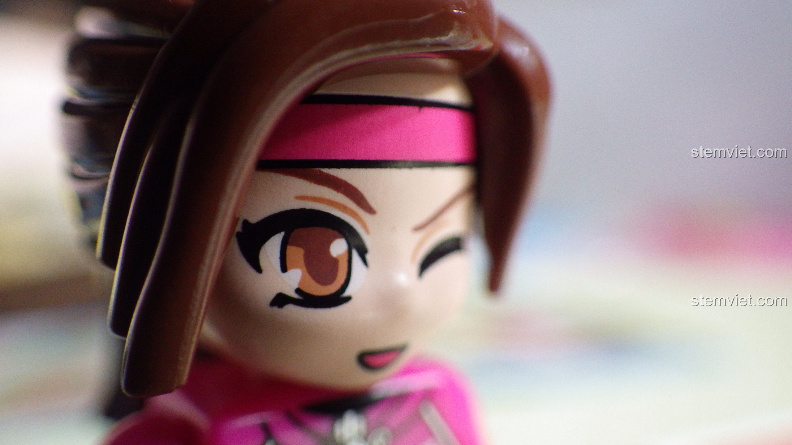 Mô hình Tiệm Bánh Bao Yuezao đã hoàn thiện từ bộ lắp ráp QMAN 1132, với đầy đủ chi tiết cửa hàng và bàn ghế.