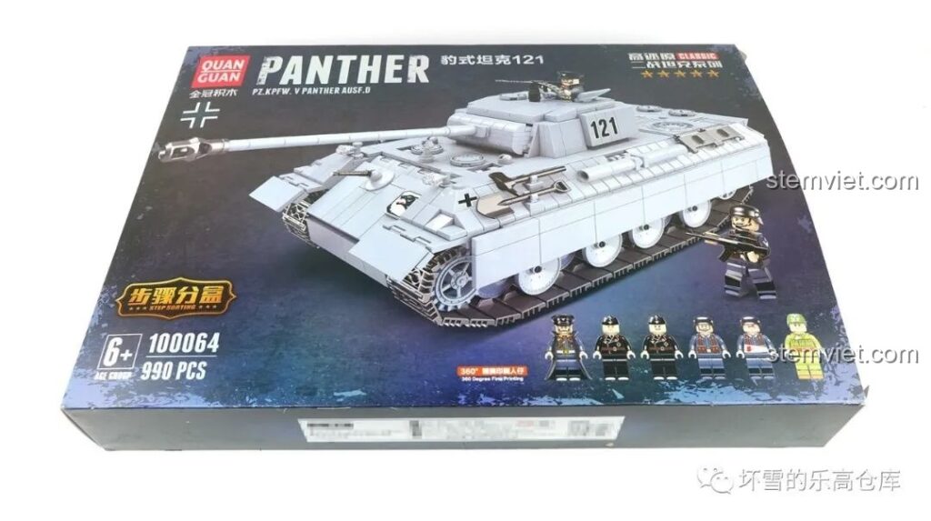 Hộp đồ chơi lắp ghép Xe tăng Panther 121 QUANGUAN 100064, hiển thị mô hình và thông tin sản phẩm.