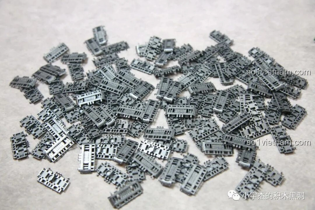 Các mảnh xích xe tăng chi tiết của bộ lắp ráp TOG II QUANGUAN 100241.