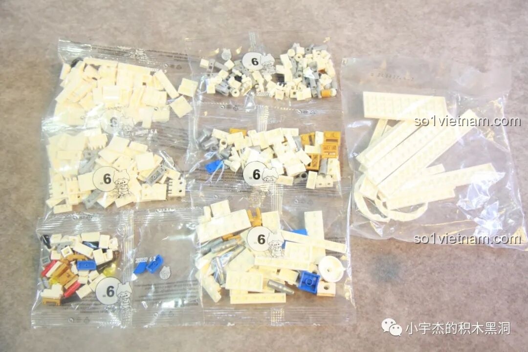 Các túi linh kiện được đánh số 6 của bộ lắp ráp SEMBO 203337 Mô hình Trạm Vũ trụ Thiên Cung, cho giai đoạn kết nối các khoang.