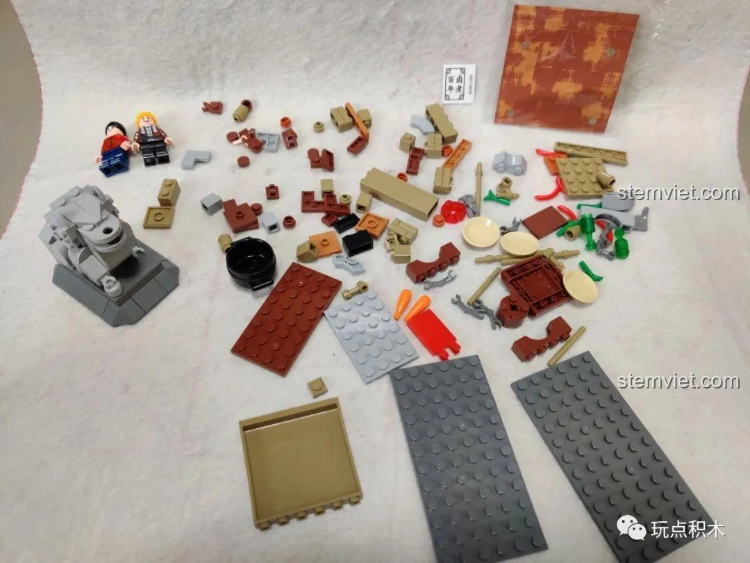 Các mảnh ghép còn lại sau khi lắp xong sư tử đá trong bộ Sembo 601606 Tiệm Ăn Vặt.