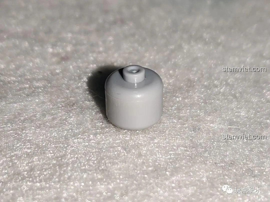 Mảnh ghép đặc biệt hình trụ nhỏ, giống đầu minifigure thu nhỏ, dùng trong bộ Sembo 601606 Tiệm Ăn Vặt.