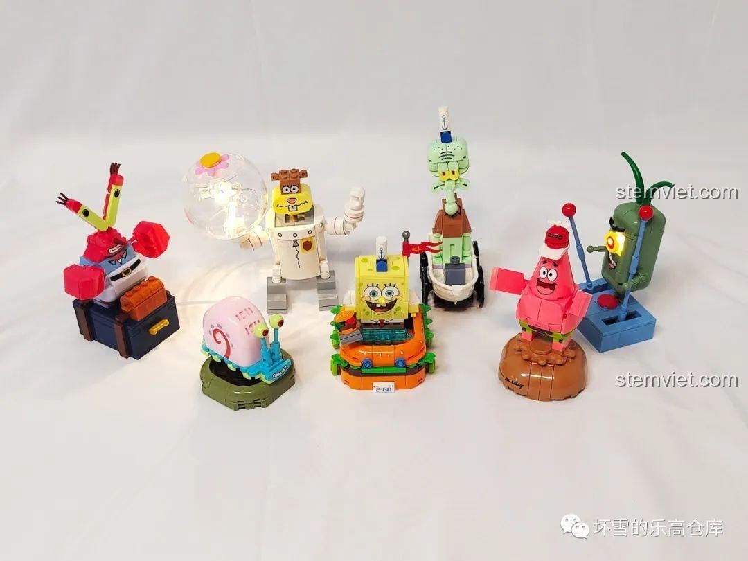 Các sinh vật biển phụ kiện như sao biển, rùa, cua, vỏ sò trong bộ lắp ráp Sembo 612211.