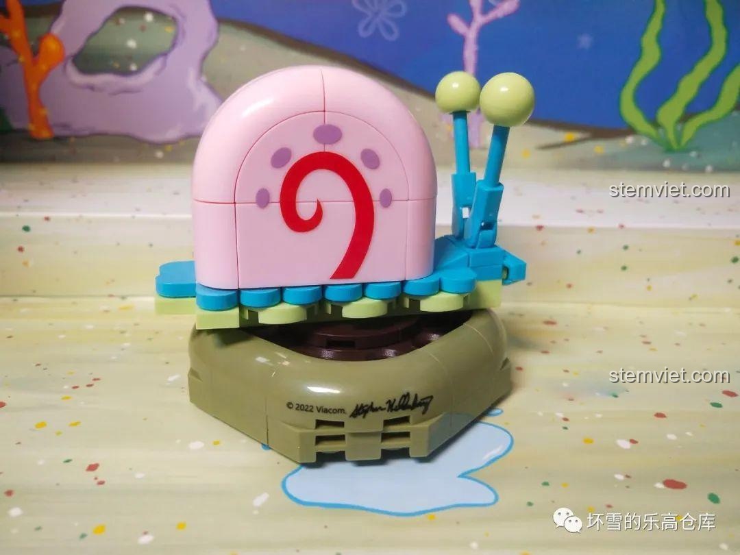 Vỏ của Gary với họa tiết xoắn ốc in chuyển nhiệt trong bộ lắp ráp Sembo 612211.