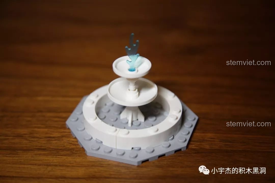 Mô hình đài phun nước mini đi kèm bộ lắp ráp Sembo 701650, đồ chơi lắp ráp 701650 giá tốt.