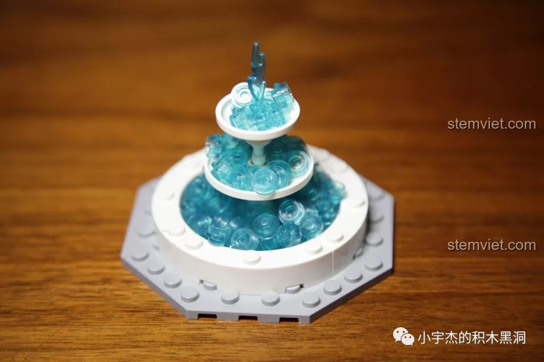 Đài phun nước mini hoàn chỉnh từ bộ Sembo 701650, đồ chơi xây dựng Sembo 1650 giá hời.