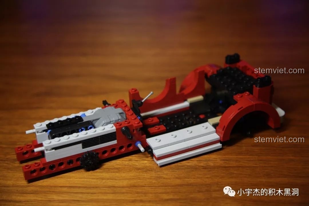 Ghế ngồi của xe Mercedes-Benz 770K trong bộ Sembo 701650, đồ chơi lắp ráp Mô hình xe cổ điển Mercedes-Benz cho con trai từ 6 tuổi.