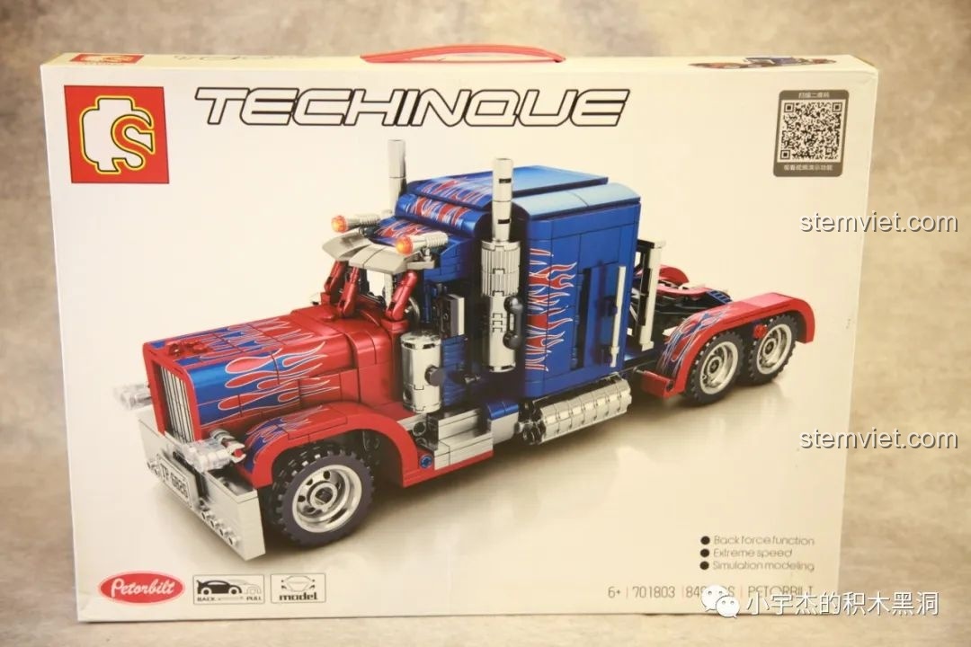 Hộp sản phẩm review SEMBO 701803 Xe Tải Peterbilt 389 Kéo Lùi Màu Optimus Prime, hiển thị hình ảnh xe tải hoàn chỉnh và logo Technic.