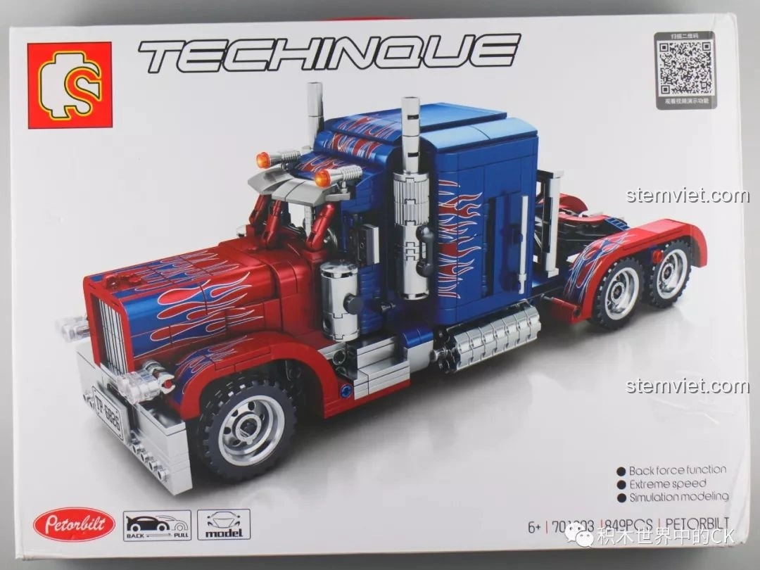 Hộp đồ chơi lắp ráp SEMBO 701803 Xe Tải Peterbilt 389 Kéo Lùi Màu Optimus Prime, mặt trước với hình ảnh xe tải màu đỏ xanh nổi bật.