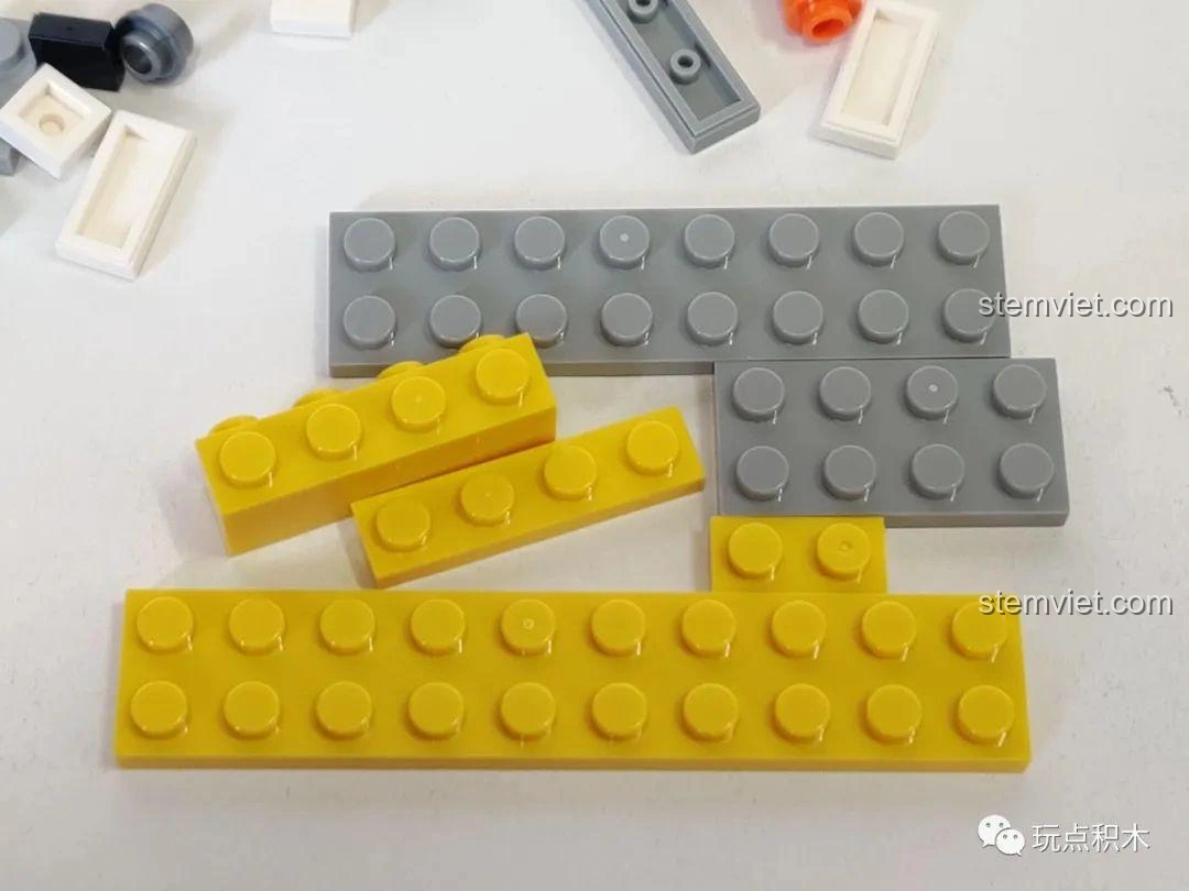 Góc nhìn khác của dãy phố mini Sembo Block khi 4 mô hình được kết hợp, thể hiện tổng thể và kích thước nhỏ gọn.