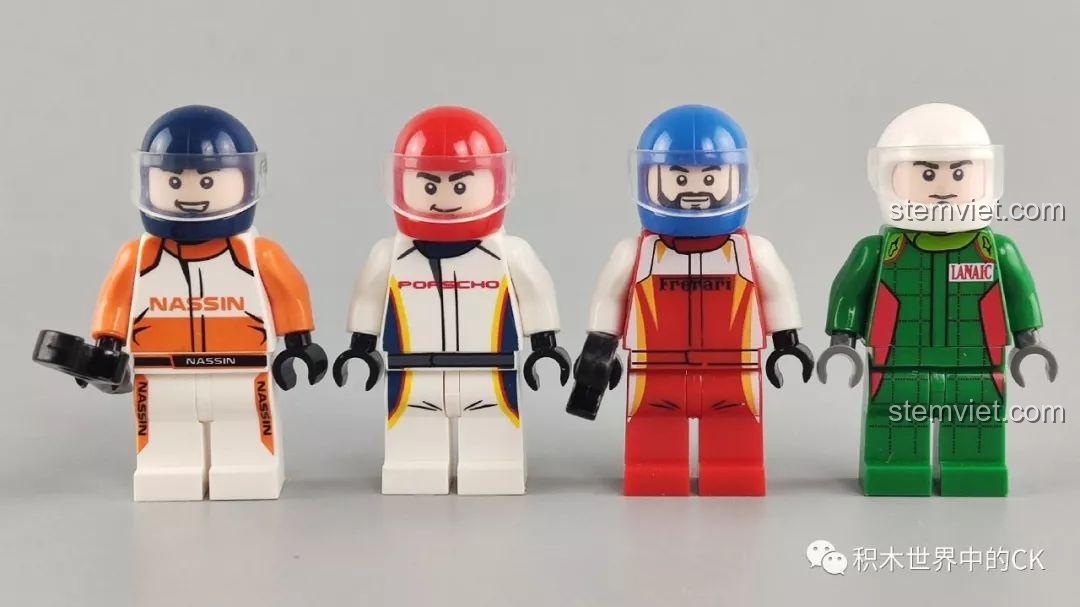 Bốn minifigure tay đua từ bộ lắp ráp SEMBO Famous Car Series 607061-607064, với trang phục và mũ bảo hiểm khác nhau.