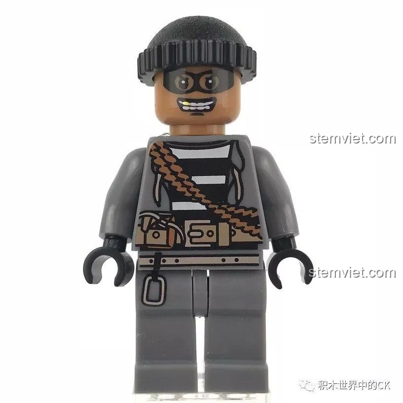 Minifigure Tên Trộm từ bộ đồ chơi lắp ráp Sembo SD9816, với mũ len và mặt nạ, trông rất lấm lét.