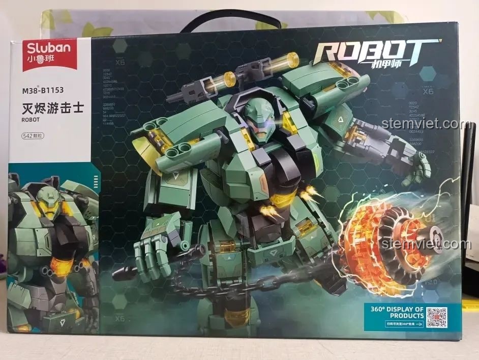 Hộp bộ lắp ráp Sluban M38-B1153 Robot Diệt Tận Thế với hình ảnh robot mạnh mẽ, thu hút mọi ánh nhìn.