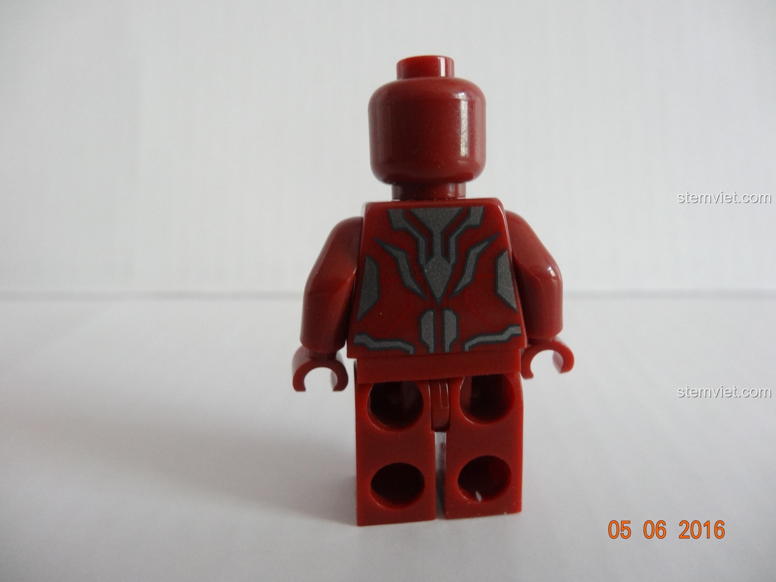 Bình chứa lớn và thiết bị liên quan trong phòng thí nghiệm SY368