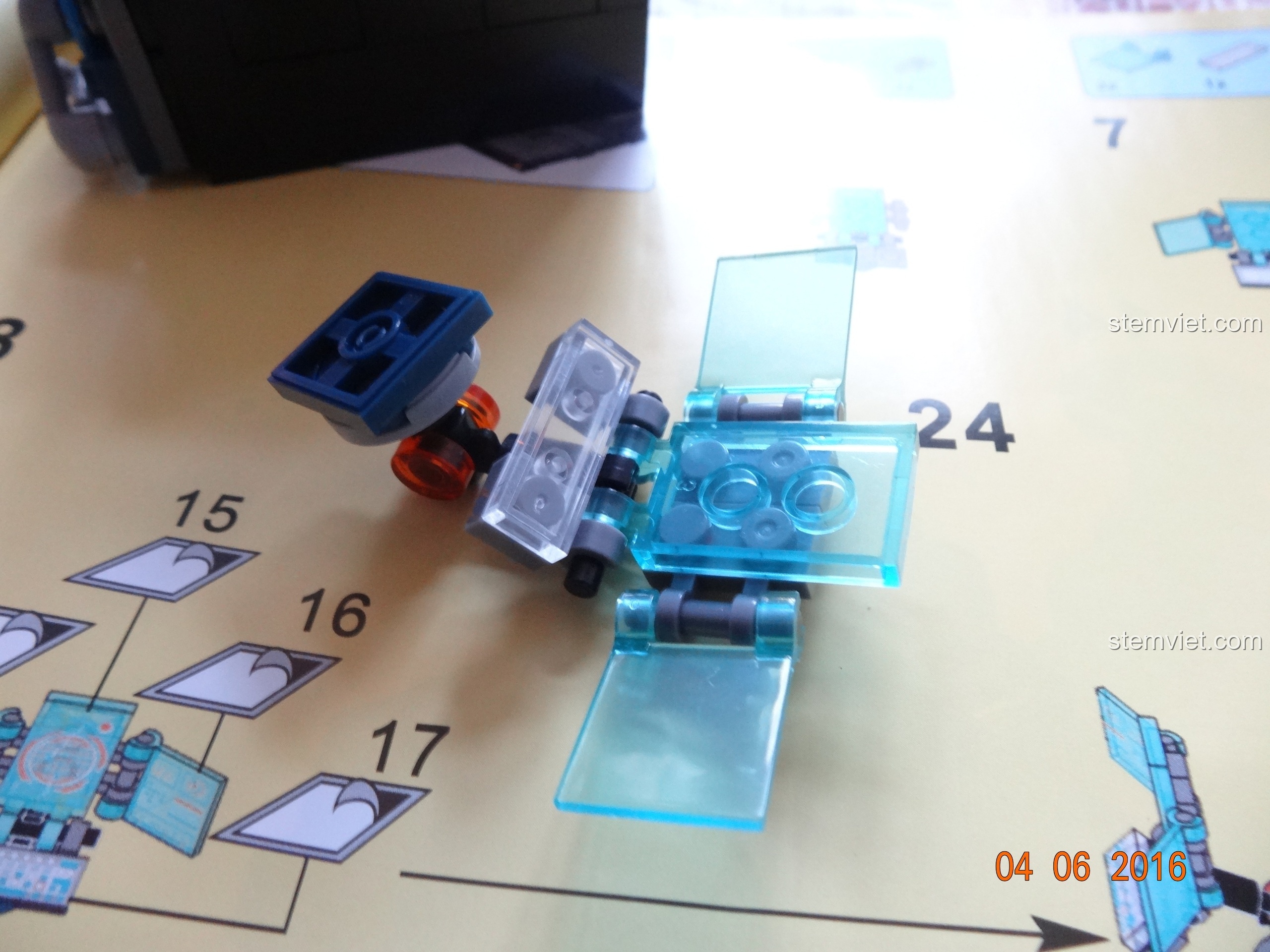 Cận cảnh các chi tiết bên trong Trụ sở Biệt đội Avengers SY368