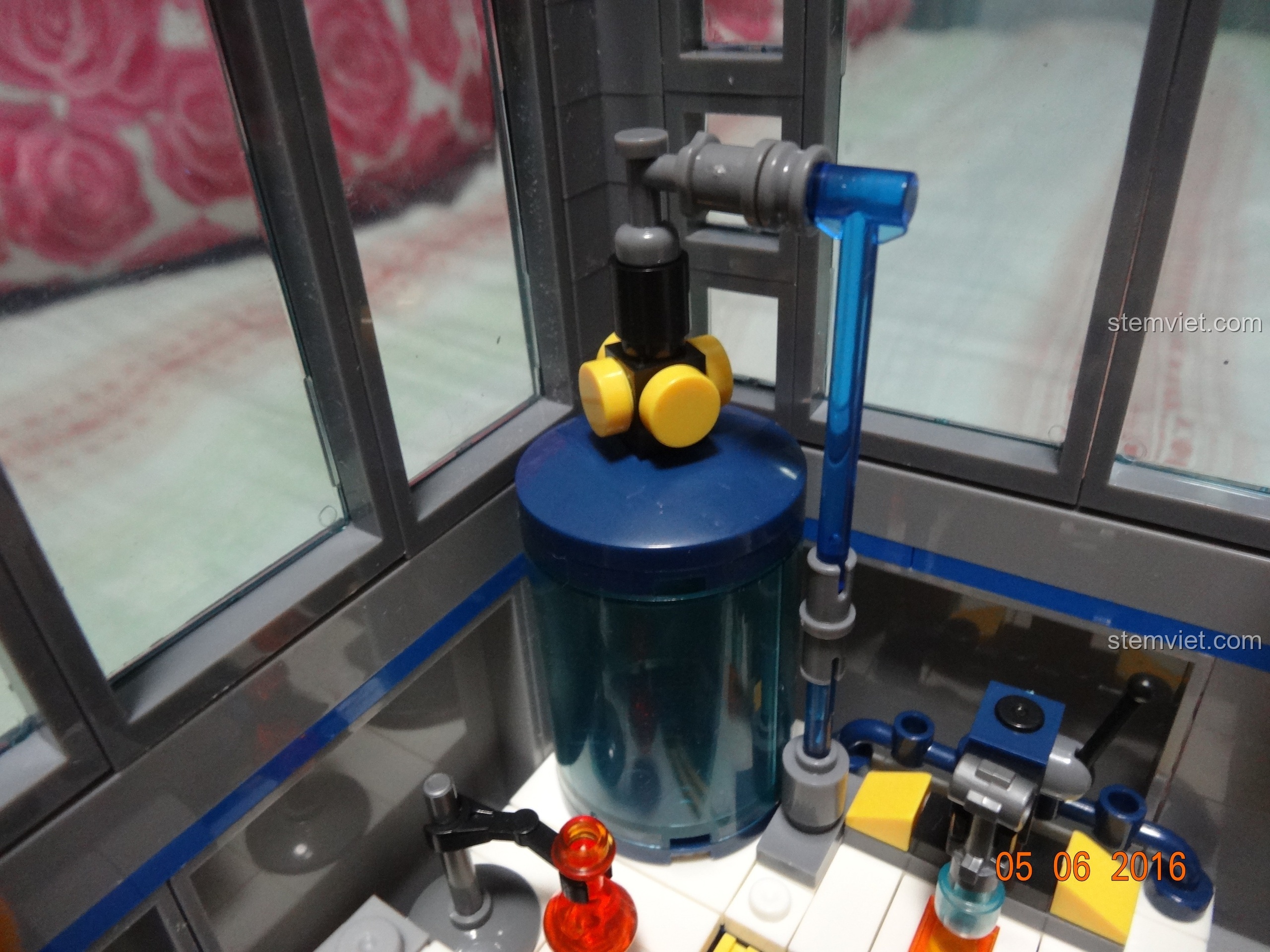 Trụ sở Biệt đội Avengers SY368 ở dạng chữ thập