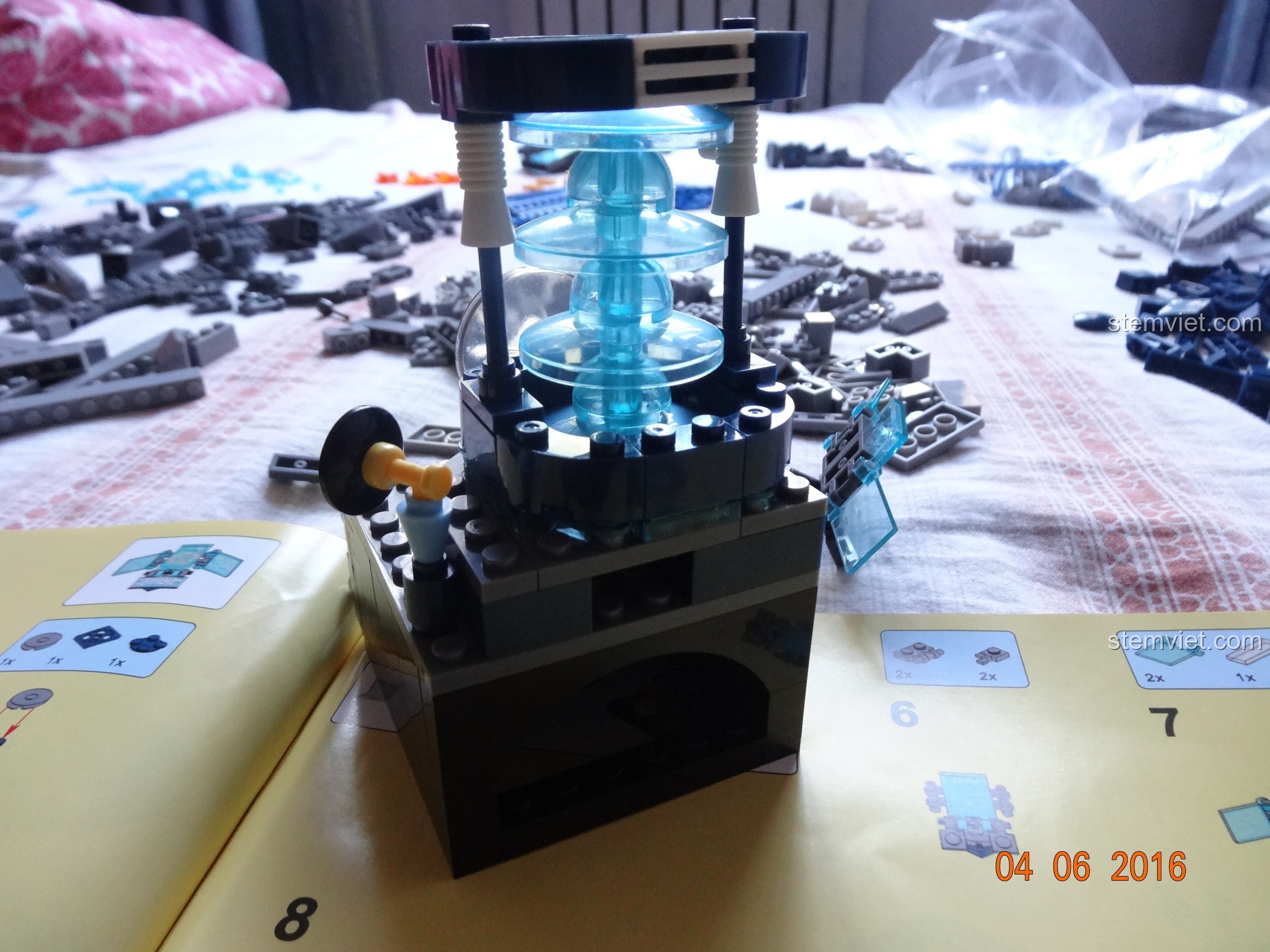 Góc nhìn khác của Trụ sở Biệt đội Avengers SY368 ở dạng mở