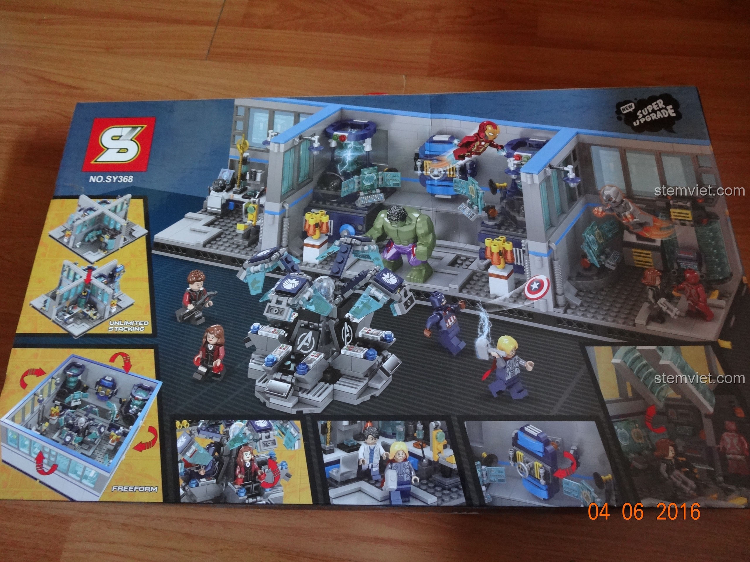 Cạnh hộp bộ lắp ráp SY368 Trụ sở Biệt đội Avengers với quai xách tiện lợi