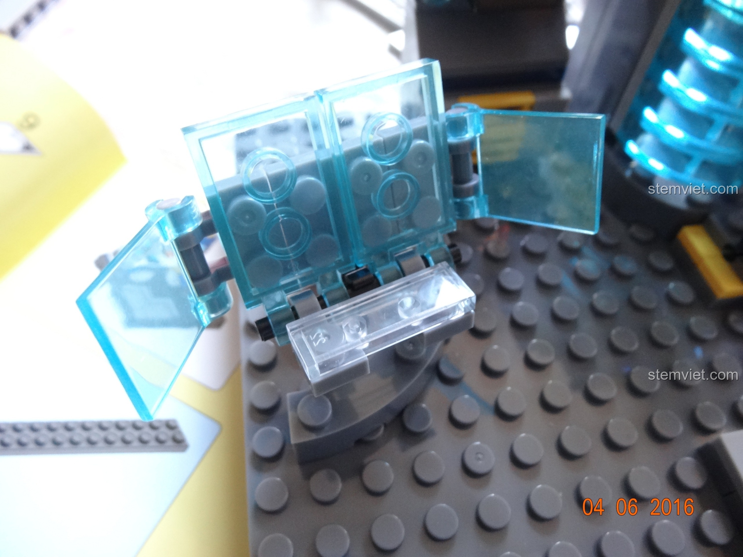 Minifigure Iron Man trong bộ lắp ráp SY368 Trụ sở Biệt đội Avengers