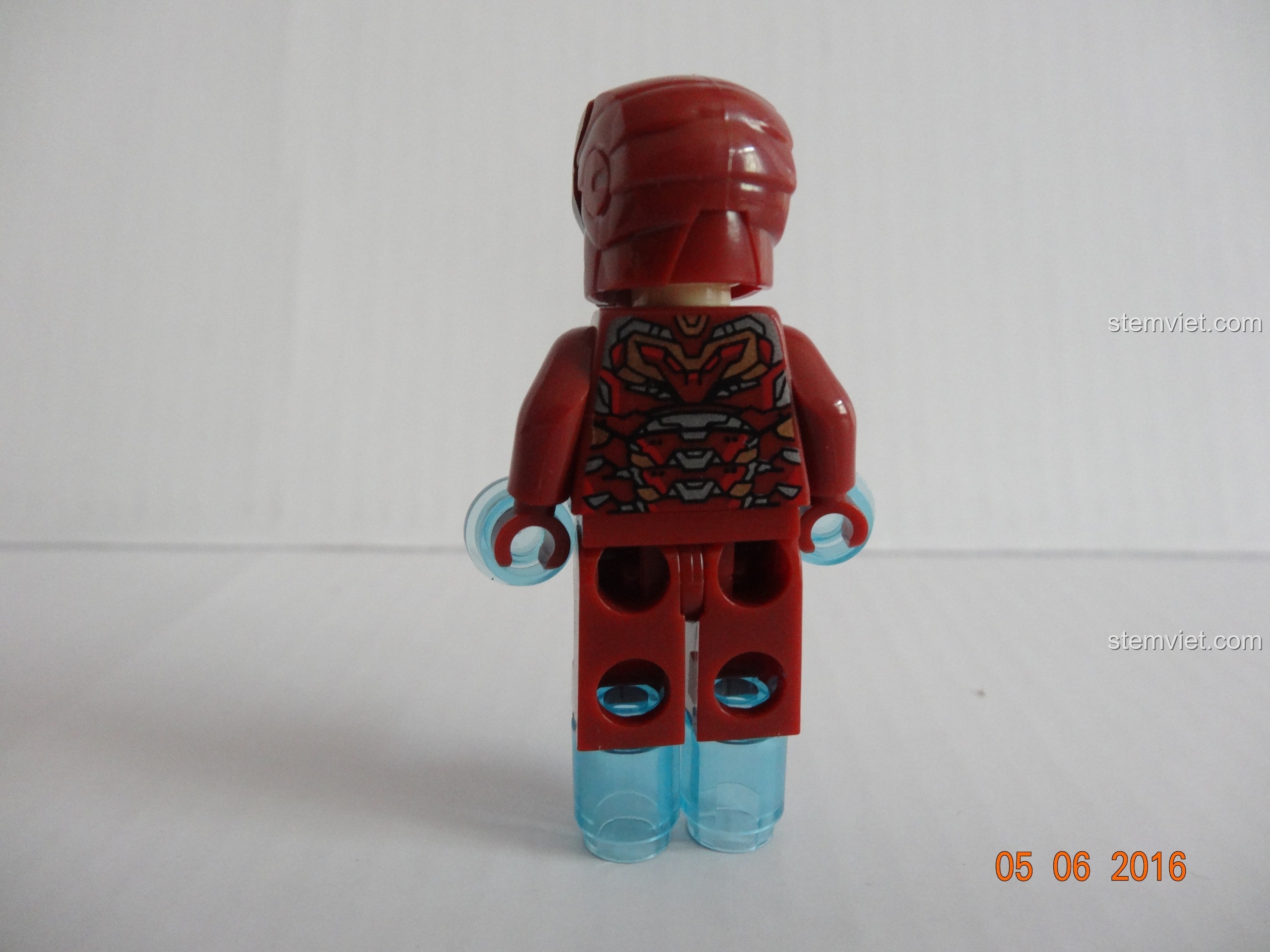 Minifigure Vision trong bộ lắp ráp SY368 Trụ sở Biệt đội Avengers