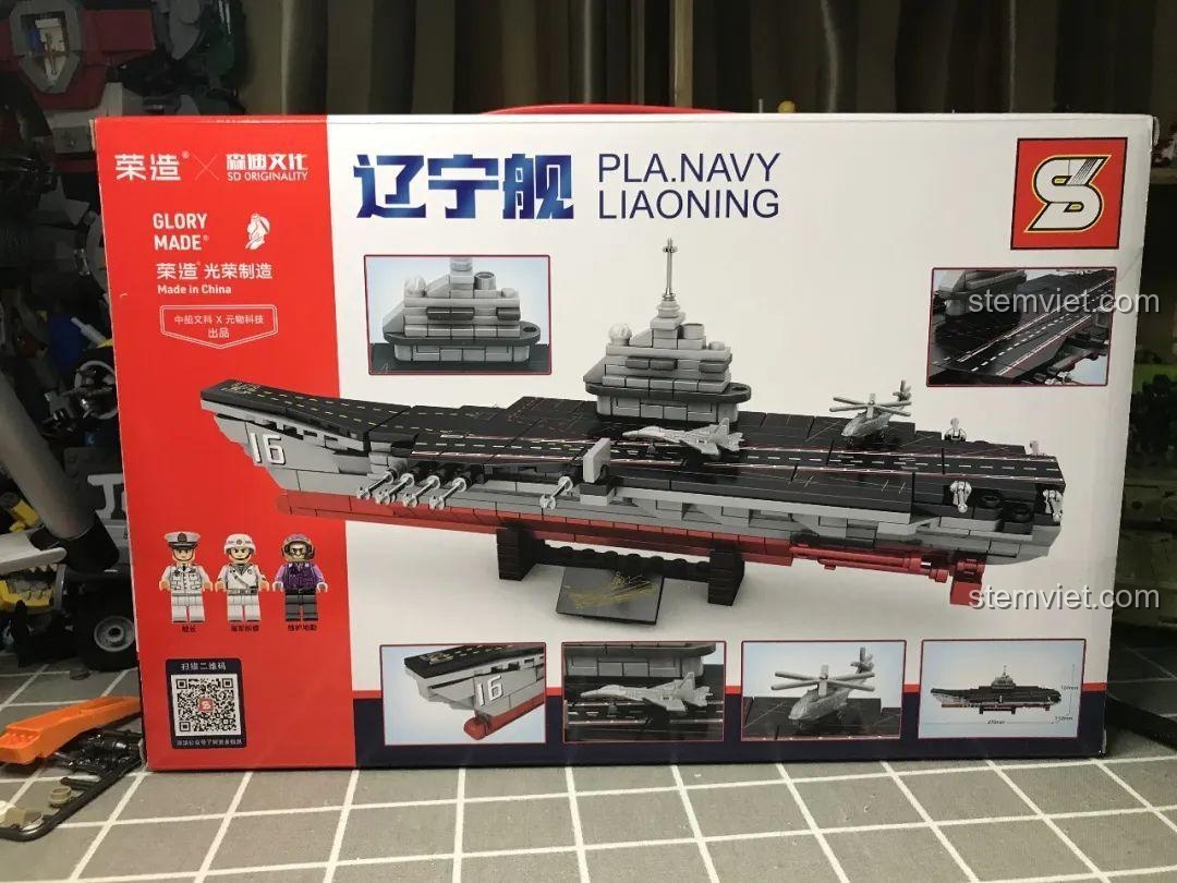 Mặt sau hộp bộ lắp ghép Tàu Sân Bay Liêu Ninh 1563 SY Block hiển thị các góc nhìn mô hình và minifigure.