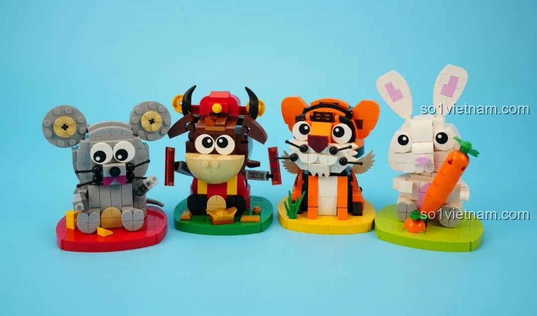 Mô hình Thỏ Ngọc đã hoàn thiện, đặt trên đế