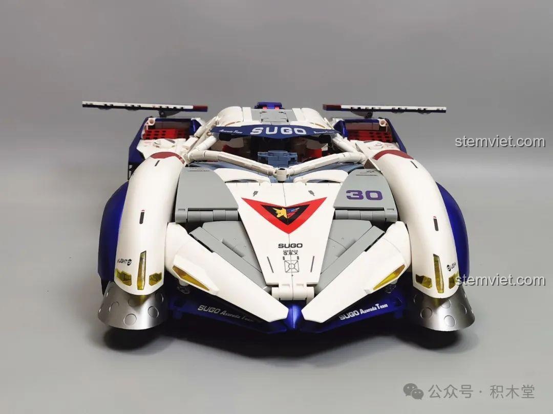 Mô hình Tuole L7001 hoàn chỉnh sau khi dán decal, góc nhìn từ phía trước, vô cùng ấn tượng và đẹp mắt.