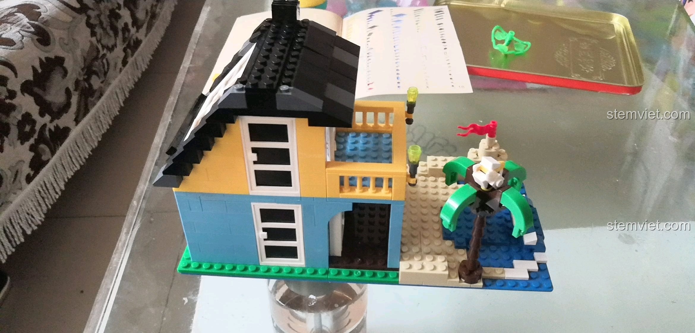 Mô hình WANGE 3310 hoàn chỉnh, một ngôi nhà nghỉ dưỡng ven biển đầy thu hút.