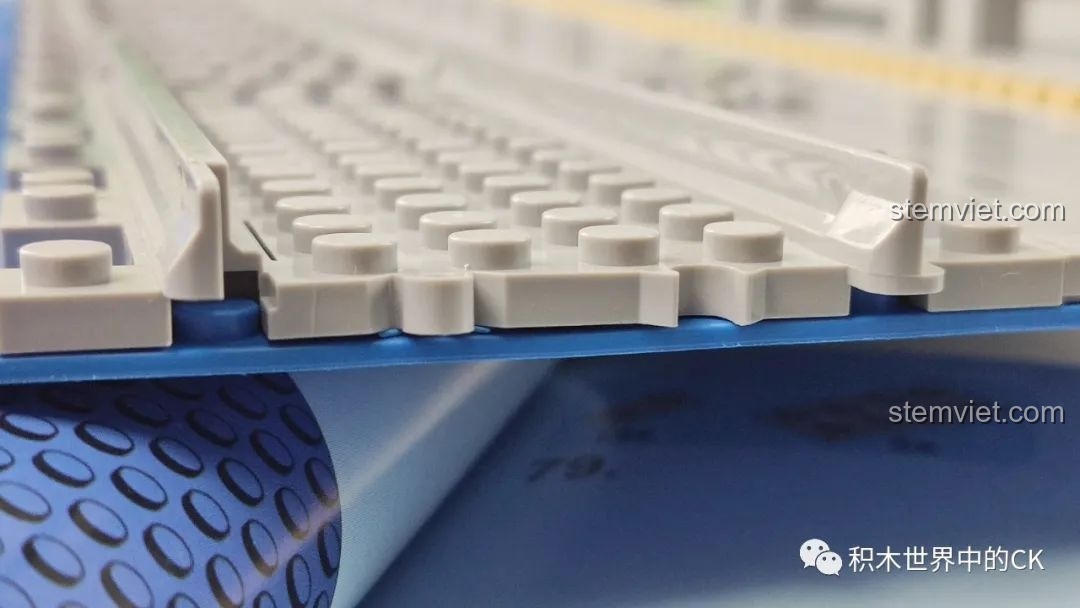 Mô hình cảnh giao lộ Kamakura mùa thu đã hoàn thành của bộ lắp ghép Wekki 506000.