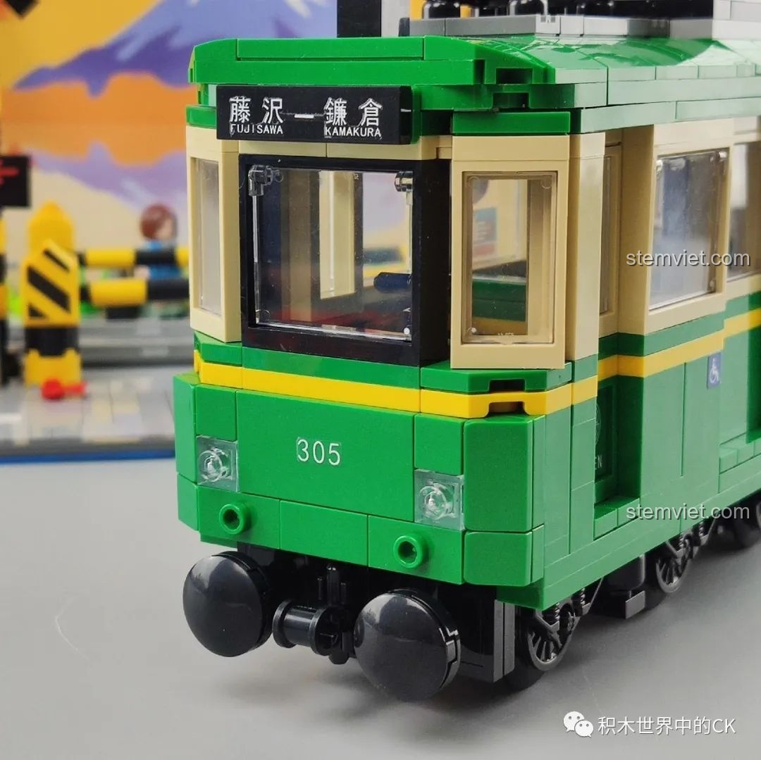 Góc nhìn đường ray và cảnh quan mùa thu của mô hình Wekki 506000 Đoàn Tàu Kamakura.