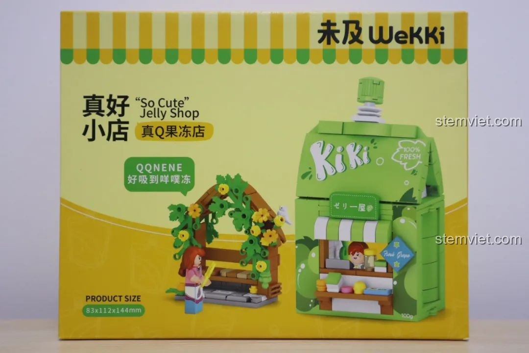 Cấu trúc chính của cửa hàng果冻 Wekki So Good Little Shop Series 2 đang được lắp ráp, với các cột trụ.