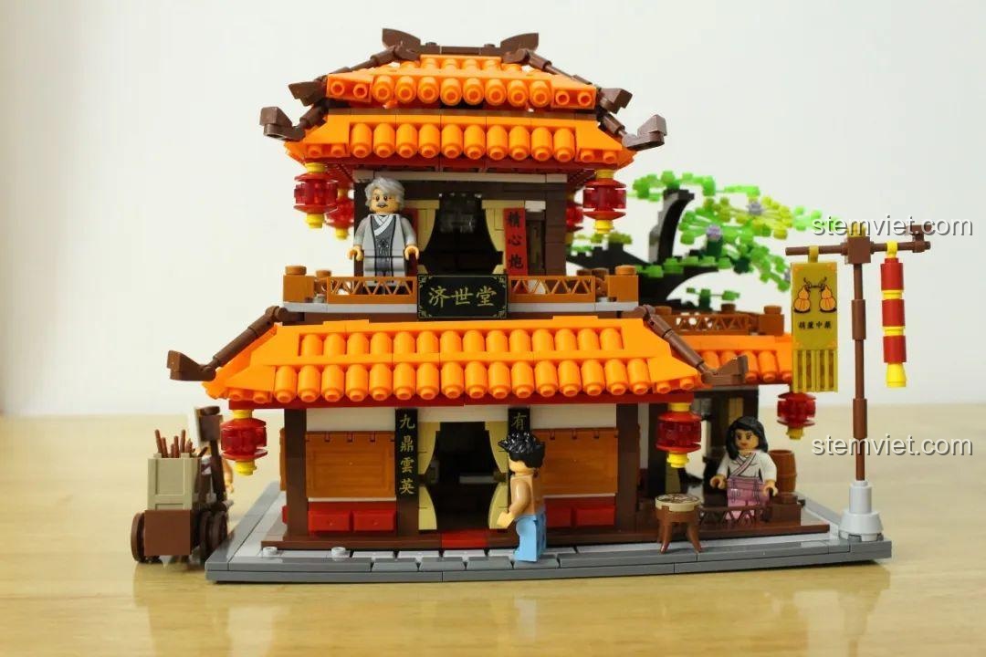 Góc nhìn chính diện của bộ lắp ráp WOMA C0340 Tòa nhà phong cách Trung Hoa sau khi hoàn thành.