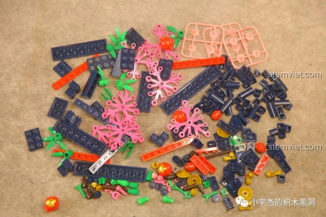 Túi mảnh ghép số 7 của bộ lắp ráp WOMA C0349 Túy Hoa Các, chứa các chi tiết để hoàn thiện vầng hào quang và đám mây.