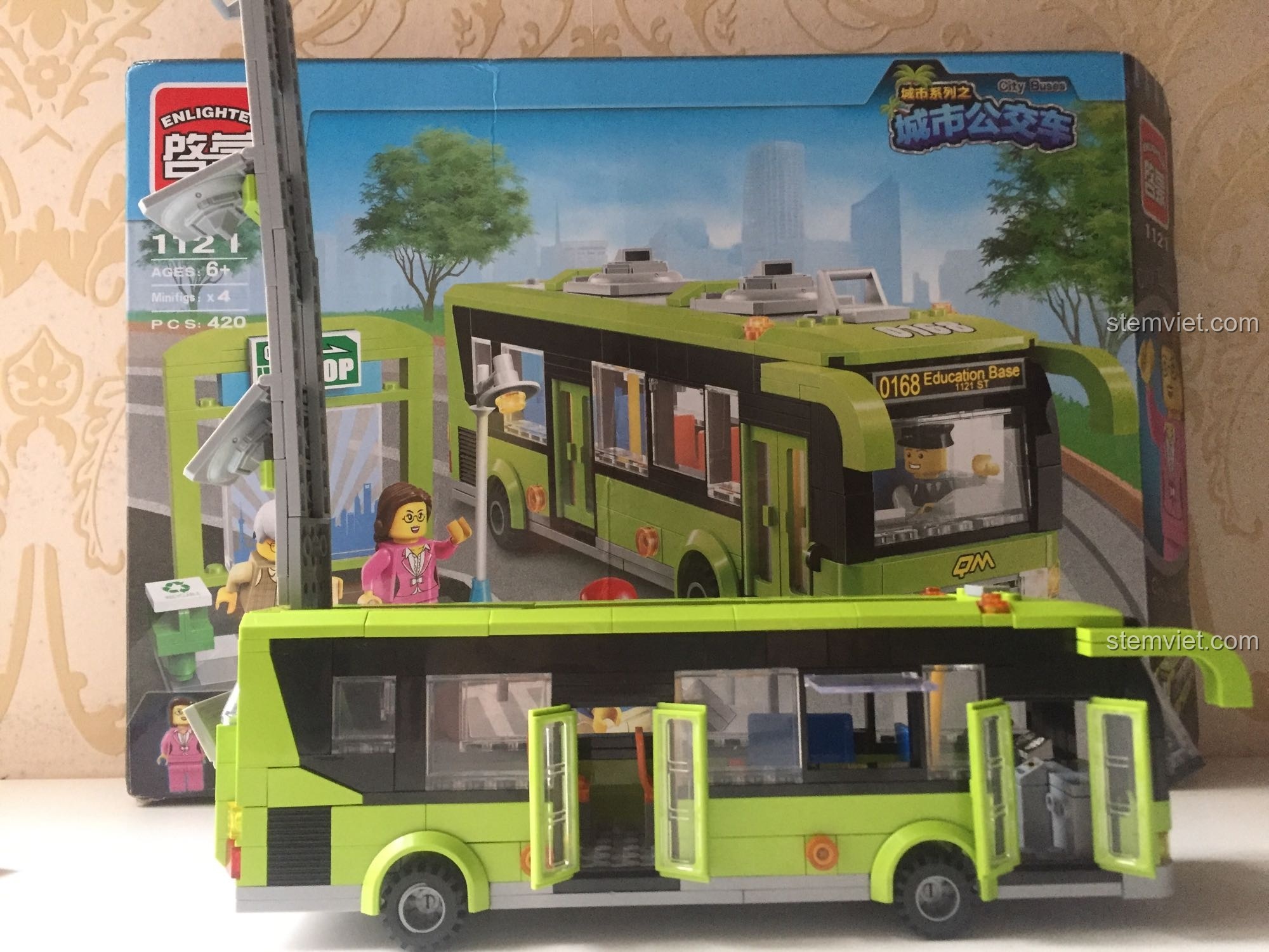 Chi tiết cửa sổ Xe buýt thành phố ENLIGHTEN 1121