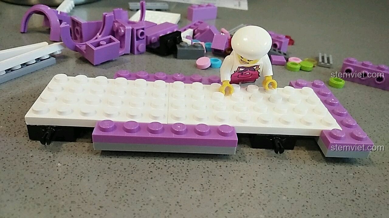 Lắp ráp phần khung gầm xe kem 啟蒙QMAN 1112