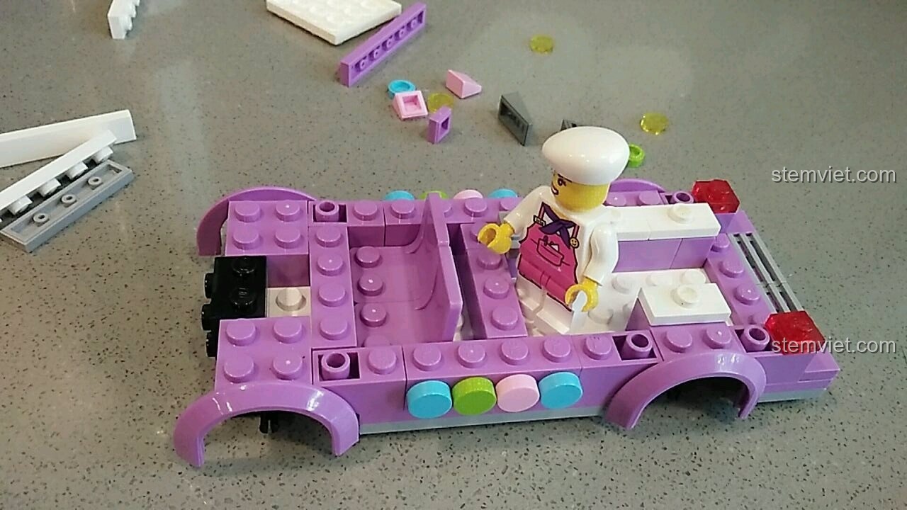 Lắp ráp phần thân xe kem 啟蒙QMAN 1112