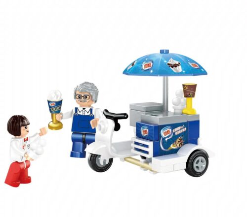 Bộ đồ chơi Xe kem ba bánh Hồng Kông Royal Toys RT07 với 2 minifigures ông lão bán kem và bé gái, phù hợp cho con gái 5 tuổi, giá rẻ.