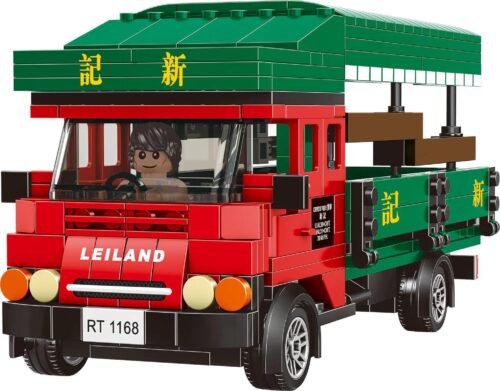Hộp sản phẩm của đồ chơi mô hình Xe tải cổ điển Royal Toys RT12, với hình ảnh xe tải và thông tin 496 chi tiết, dành cho độ tuổi 5-12.