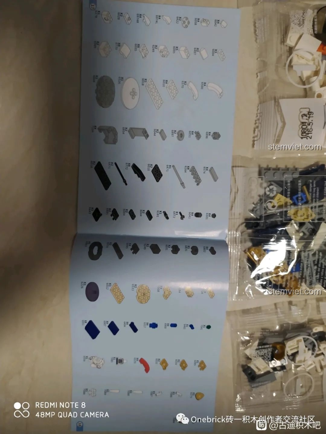 Sách hướng dẫn lắp ráp và danh sách chi tiết các mảnh ghép của bộ GUDI 10801 Vệ tinh Thiên Hành Giả.