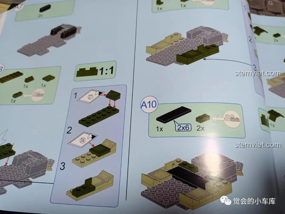 Sách hướng dẫn lắp ráp của QMAN 21023 có in tỷ lệ 1:1 cho một số chi tiết để người chơi dễ so sánh.