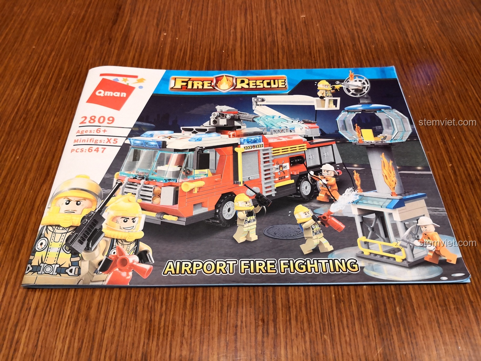 Sách hướng dẫn lắp ráp của bộ QMAN 2809, khổ A4, in màu rõ nét và chi tiết.