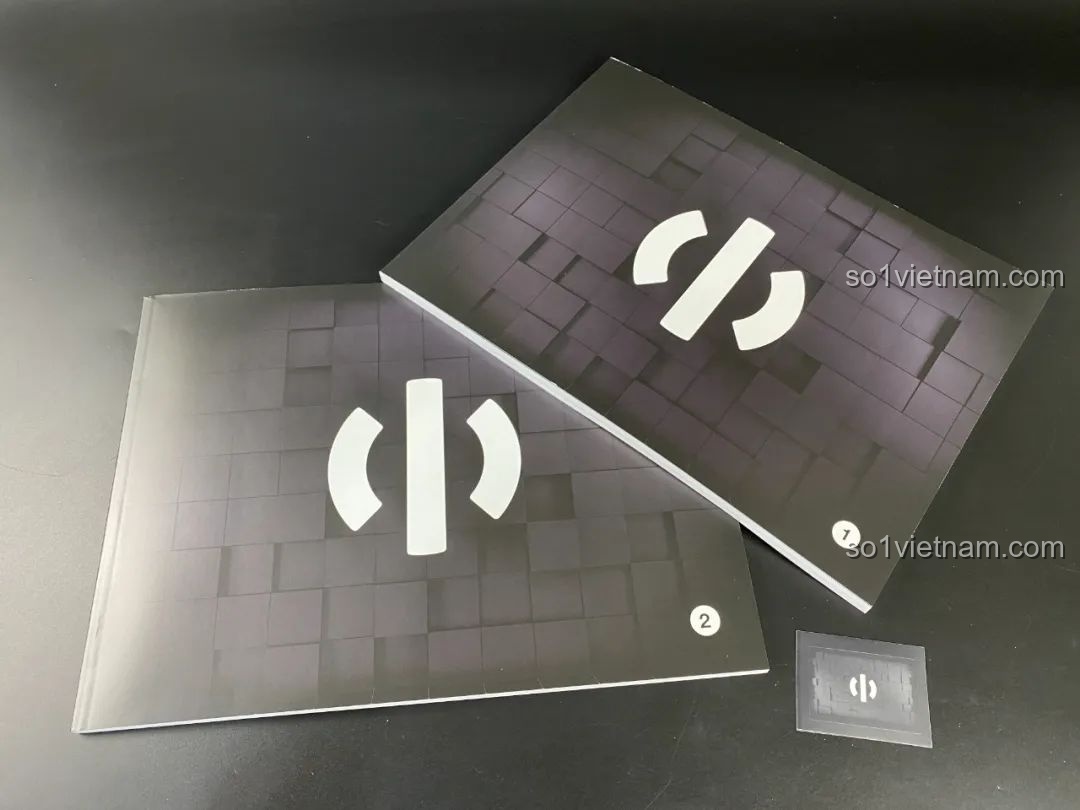 Sách hướng dẫn lắp ráp của bộ lắp ráp xe HiPhi Z Pixel Sci-Fi Car Model của Pantasy