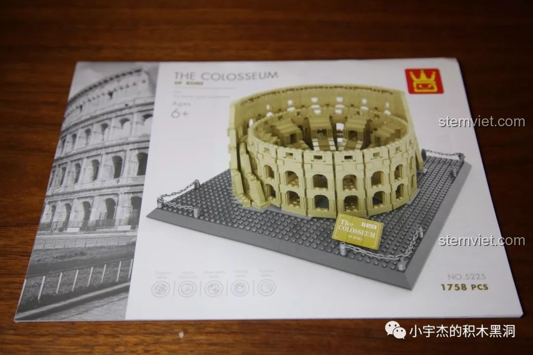 Sách hướng dẫn lắp ráp của bộ WANGE 5225 Đấu trường Colosseum La Mã, với hình ảnh mô hình trên bìa.