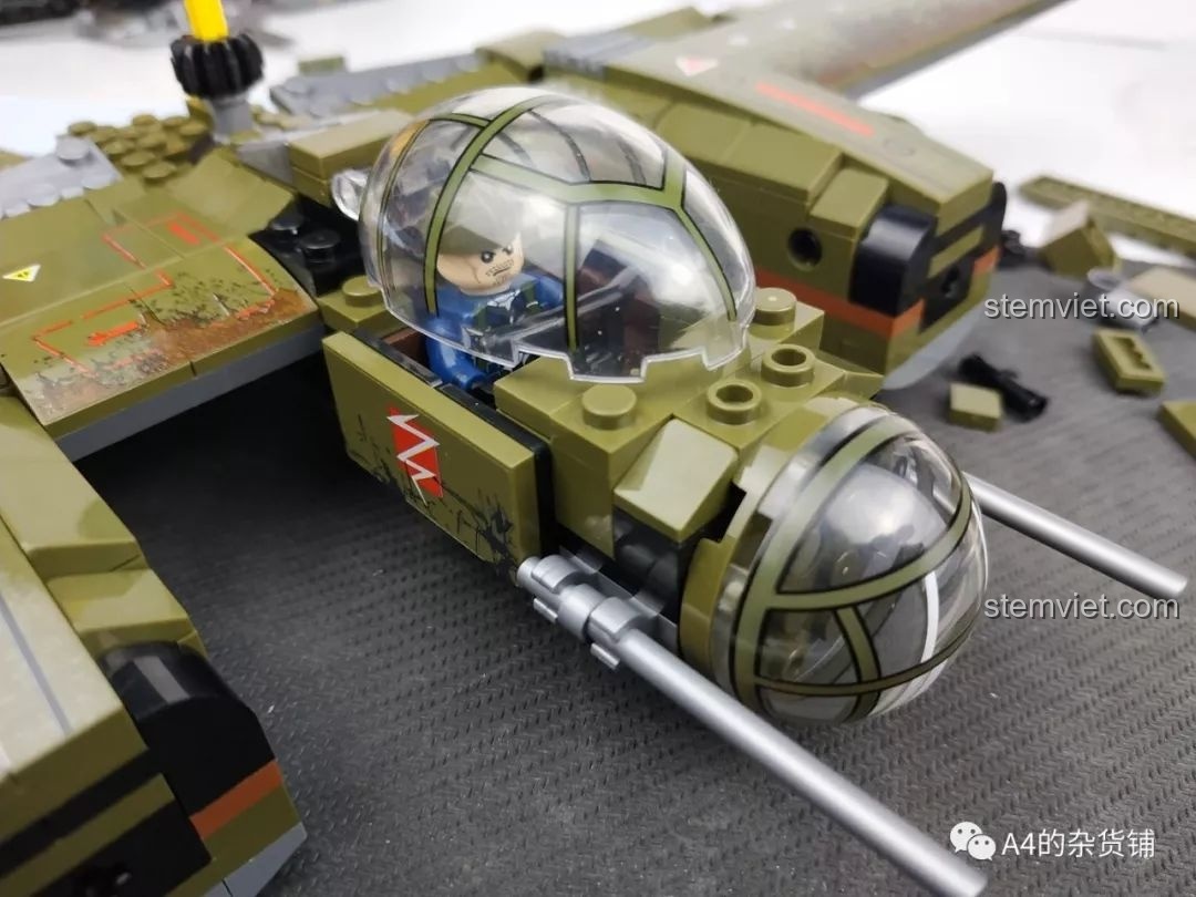 Lắp ráp càng đáp đuôi của máy bay ném bom Junkers Ju-88, review SEMBO 101037 Máy bay ném bom Đức Ju-88.