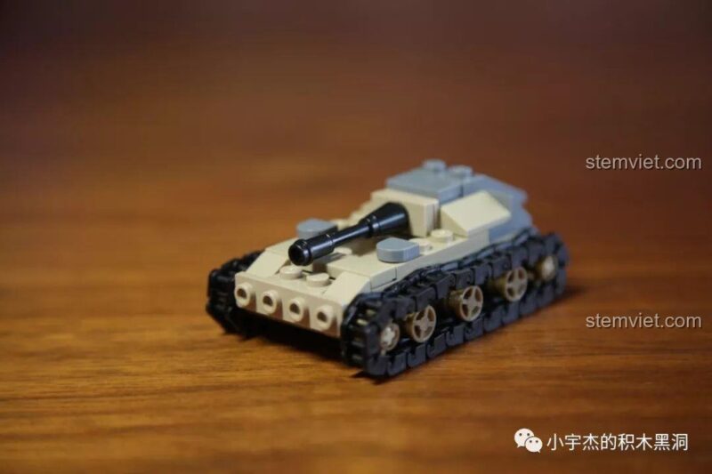 Ảnh review mô hình xe tăng T-26 lắp ráp từ bộ SEMBO 101118, một phần của bộ sưu tập Đế Chế Thép. Đồ chơi mô hình SEMBO chất lượng cao, chi tiết sắc nét.