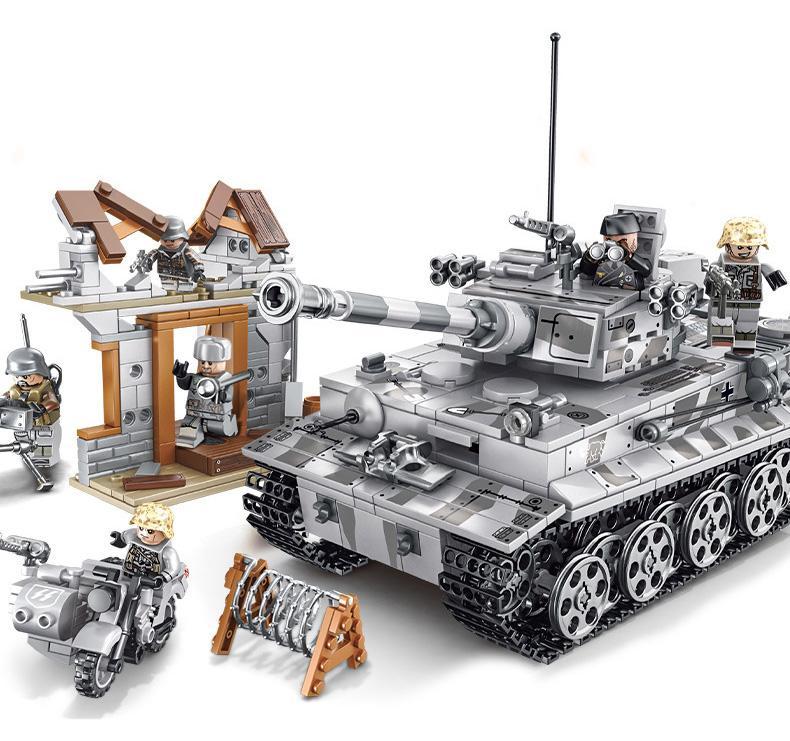 Toàn cảnh bộ lắp ráp Xe tăng Tiger I SEMBO 101401 với xe tăng, xe mô tô, công sự và 6 lính Đức, đồ chơi mô hình cho bé trai 6 tuổi.