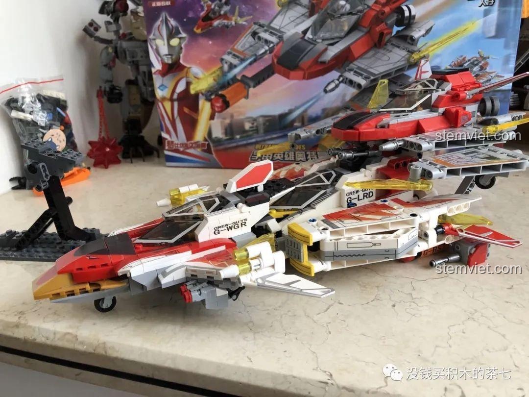 Mô hình phi thuyền GUYS Phoenix, sự kết hợp của G-Winger và G-Loader của SEMBO.