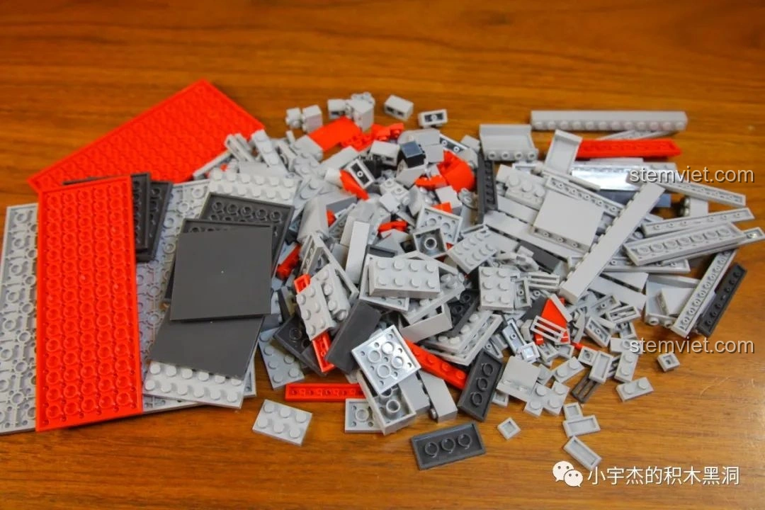 Tổng hợp các mảnh ghép của túi số 5 của bộ lắp ráp SEMBO 202002 Tàu đổ bộ Hải Nam.