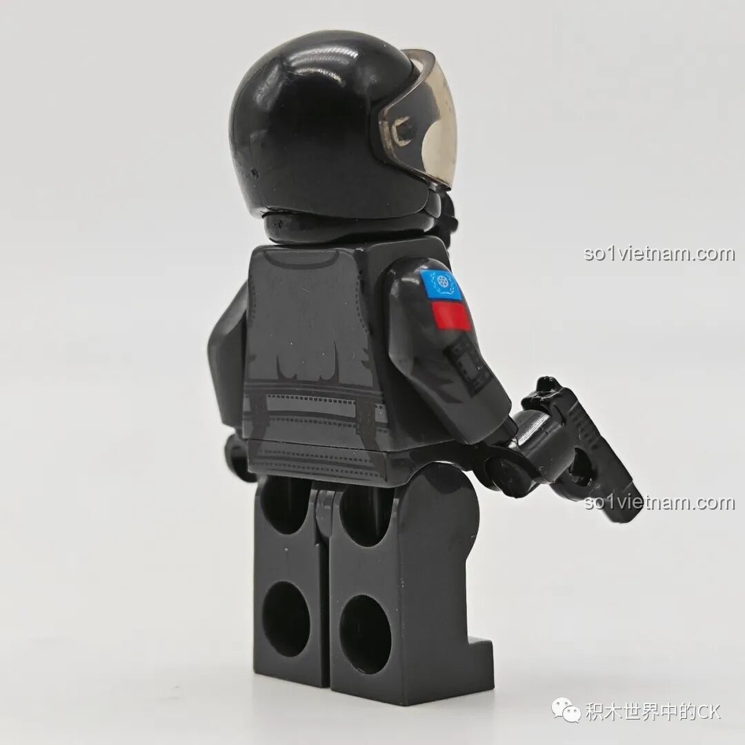 Chi tiết buồng lái của mô hình SEMBO 202198 J-20C